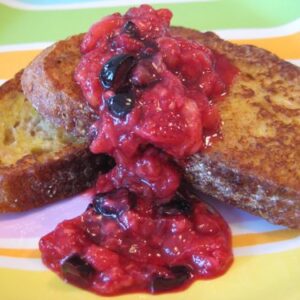 french-toast-with-berry-sauce.jpg