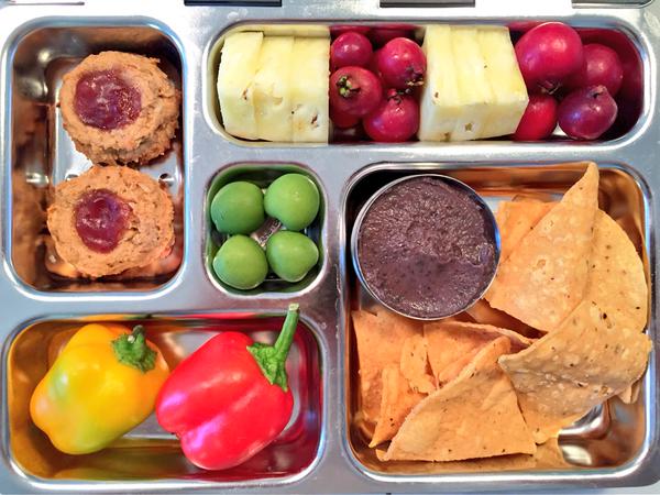 School Lunch Inspiration from Weelicious.com