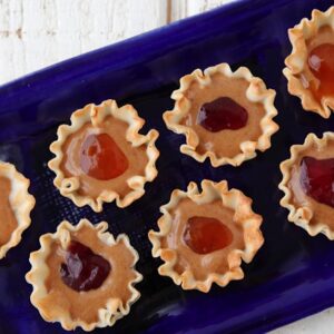 Mini PB&J Cups + 4 Things You Didn't Know about Milk from weelicious.com